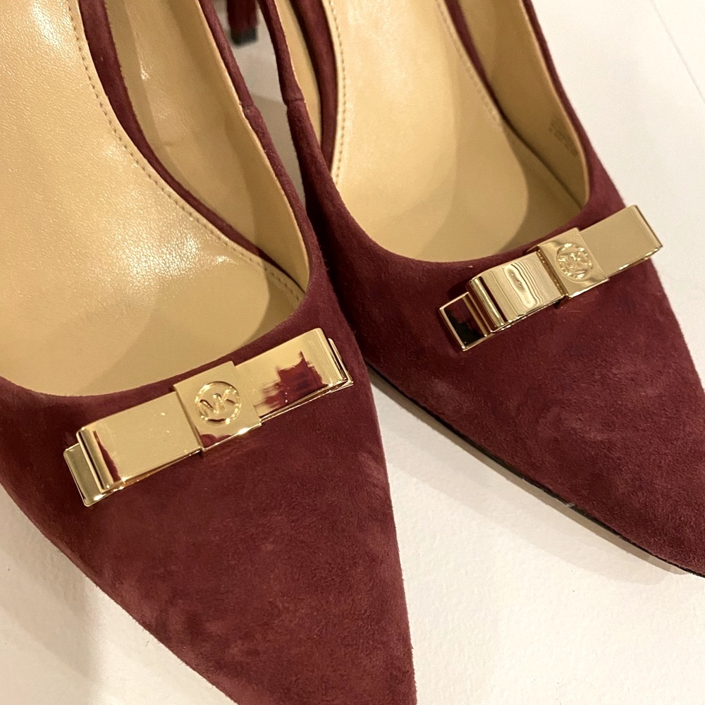 Michael Kors Vivienne Pump - Picture 4 of 7